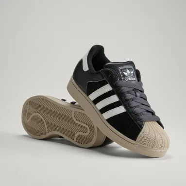 Sepatu Superstar II