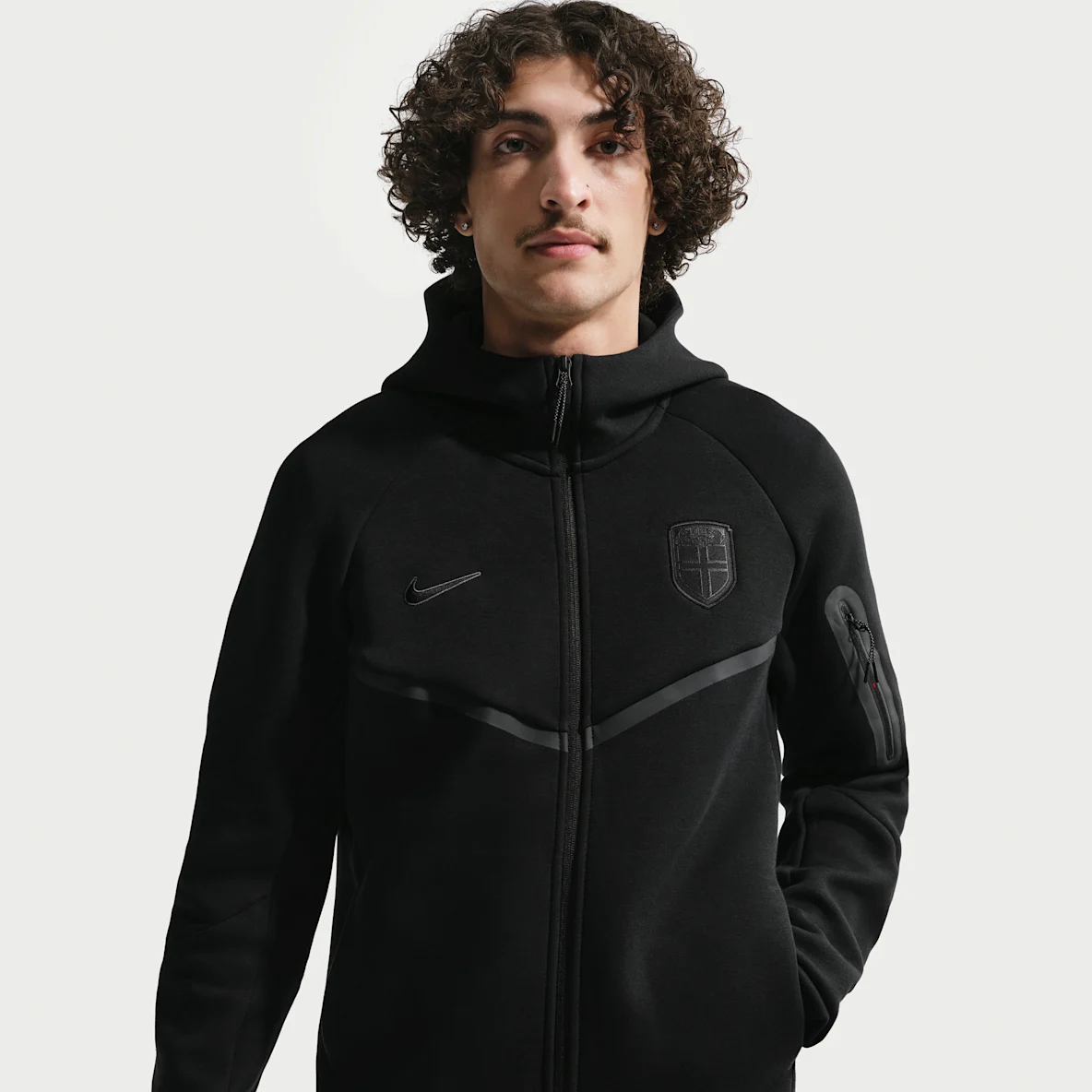 Norway Tech Fleece Windrunner Men's Nike Football Full-Zip Hoodie