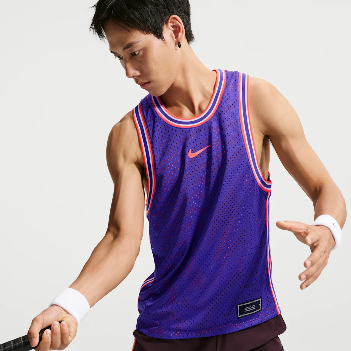 NikeCourt Slam เสื้อกล้ามเทนนิสผู้ชาย Dri-FIT ใส่ได้ 2 ด้าน
