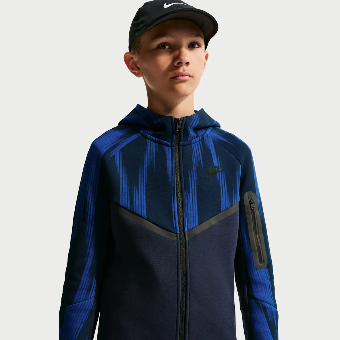 Nike Tech Fleece Older Kids' (Boys') Full-Zip Hoodie
