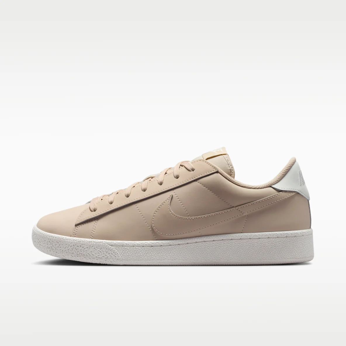 Nike Tennis Classic รองเท้าผู้ชาย